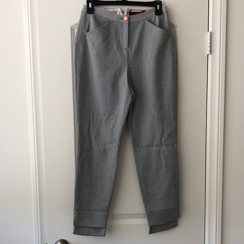 Women’s Ted Baker Gray Capri Slacks
